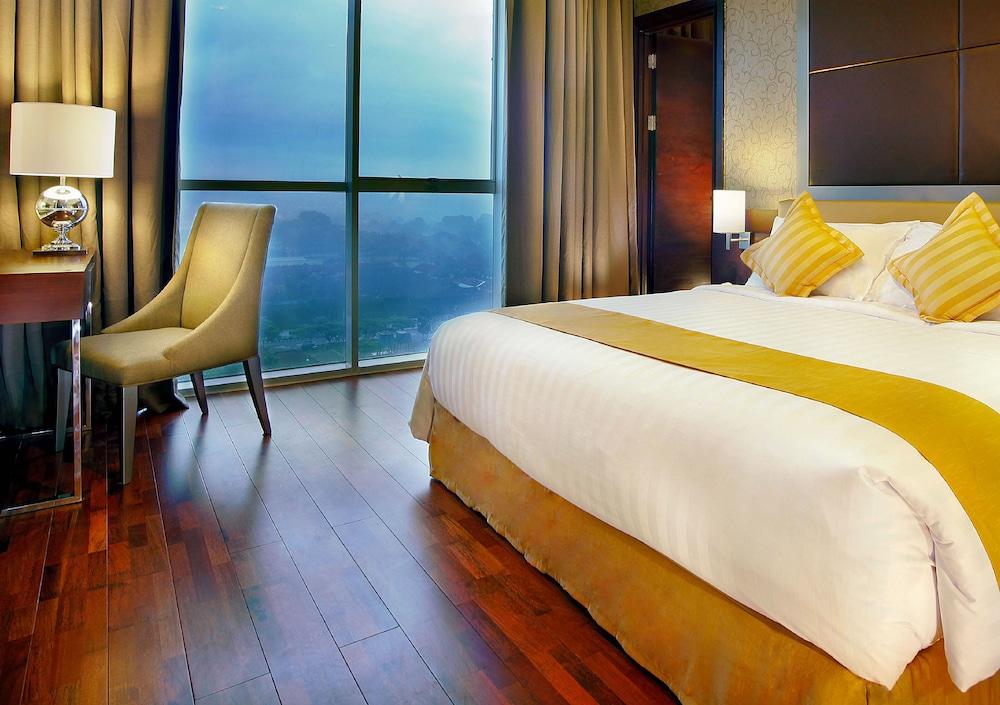 Aston Purwokerto Hotel & Conference Center Екстериор снимка