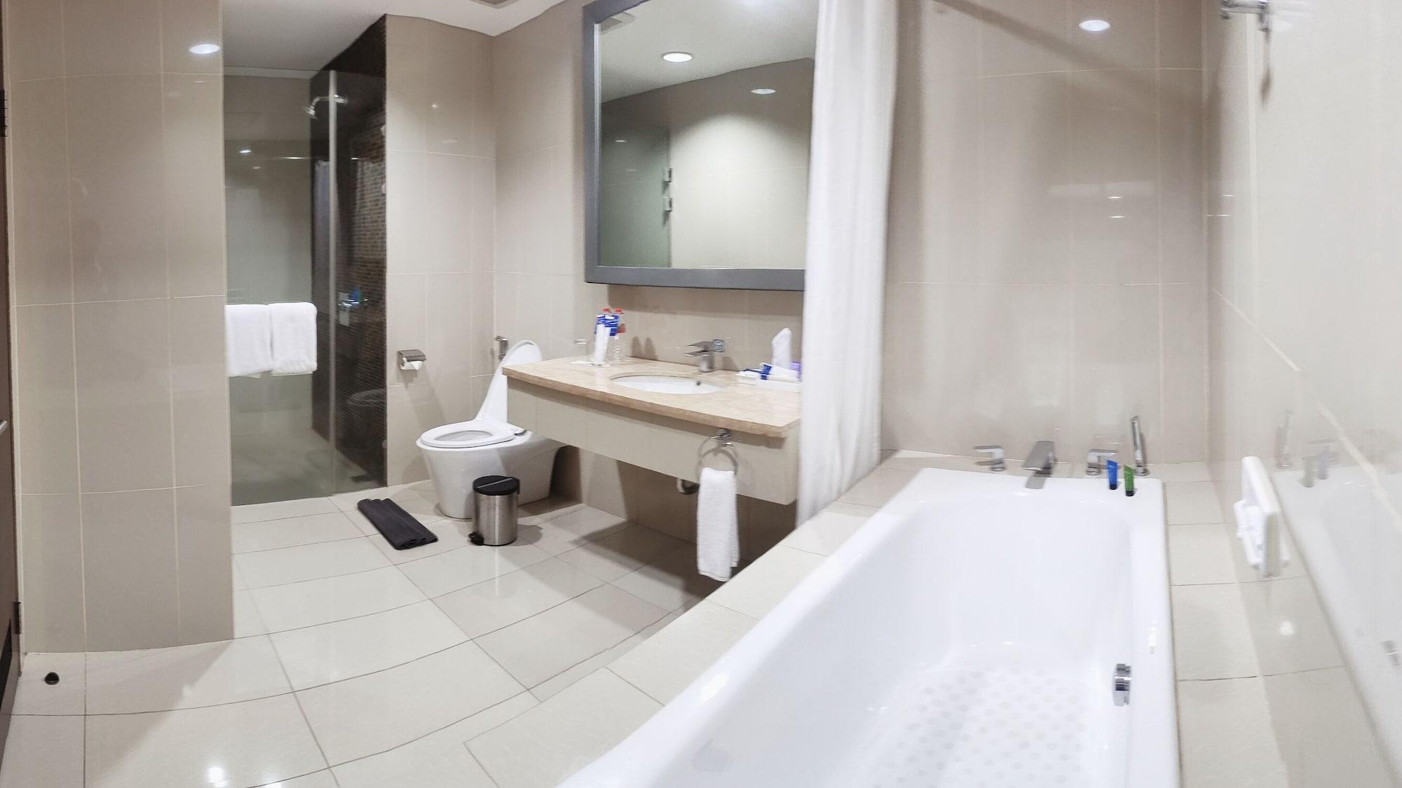 Aston Purwokerto Hotel & Conference Center Екстериор снимка